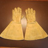 CIVIL WAR PERIOD MOUNTED OFFICER'S DOE SKIN GAUNTLETS