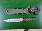 Phrobis International M9 bayonet/survival knife - 2 of 8