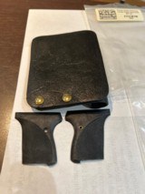 Seecamp pocket holster and grips no screw - 3 of 5