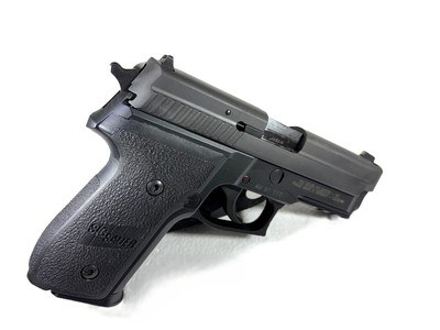SIG SAUER P229 - .40 /.357 CAL W/ CUSTOM BLACK ALLIGATOR HOLSTER - Image 2 of 10