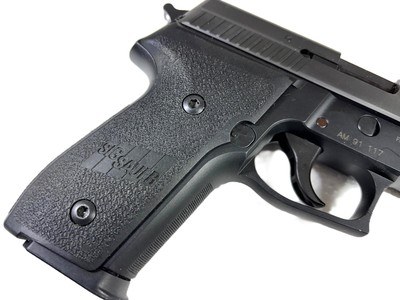 SIG SAUER P229 - .40 /.357 CAL W/ CUSTOM BLACK ALLIGATOR HOLSTER - Image 3 of 10