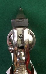 Colt Python w/4” bbl-nickel finish - 18 of 20