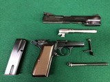 Browning Hi-Power - 14 of 20