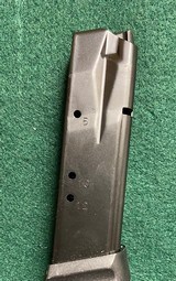 4 Meggar mags for Sig P-229 in .40 & .357 Sig - 1 of 14