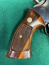 Smith & Wesson Model 48 .22Mag w/4” bbl. - 4 of 20