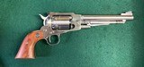 Ruger Old Army .45 Blackpowder w/Howell conv. cyl. - 2 of 20