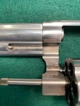 Smith & Wesson Model 629 in .44 Magnum 6” bbl. - 7 of 17