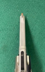 Smith & Wesson Model 629 in .44 Magnum 6” bbl. - 8 of 17