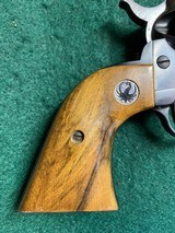 Ruger Single Six 3 screw model .22 Magnum - 7 of 17