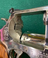 Smith & Wesson Model 29–2 w/4” bbl Nickel finish - 14 of 20