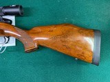 Weatherby Mark V in .300 WBY Left Hand Model - 6 of 17