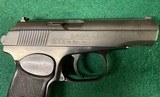 Makarov pistol in 9 x 18 VG condition - 4 of 18