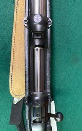 Weatherby Mark V in .257 Wby Mag. Fluted bbl & bolt - 7 of 20