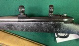 Weatherby Mark V in .257 Wby Mag. Fluted bbl & bolt - 3 of 20