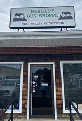 H & R .22 Special top break 9 round revolver. - 20 of 20