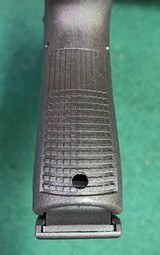 Glock 19 Gen 3 w/NibX slide, box & 2 extra mags. - 12 of 20