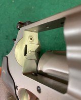 Smith & Wesson Model 69 2 3/4” bbl—.44 Mag - 8 of 20