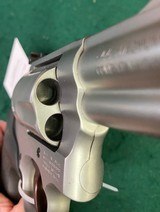 Smith & Wesson Model 69 2 3/4” bbl—.44 Mag - 14 of 20