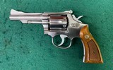 Smith & Wesson Model 67 Nickel .38 SPL - 1 of 20