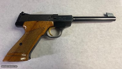 Browning Challenger .22 w/extra 4 1/2” bbl & soft case.