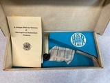 Harrington & Richardson 999 Top Break 9 round revolver w/box - 17 of 18