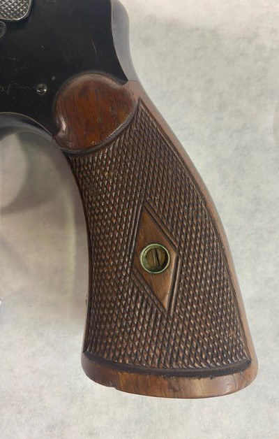 Smith & Wesson Hand Ejector in 32-20 - Image 2 of 19