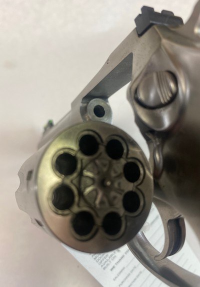 Ruger SP101 in 22 LR 4 inch barrel, eight shot cylinder w/box - Image 5 of 20
