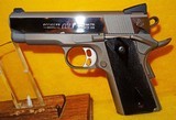 COLT LIGHT WEIGHT OFFICERS MODEL - 2 of 3