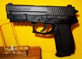 SIG SAUER SP2022 - 2 of 3