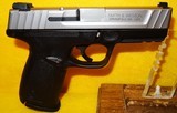 S&W SD9VE - 1 of 2