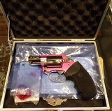 CHARTER ARMS THE CHIC LADY (PINK) - 1 of 4