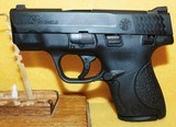 S&W M&P 40 SHIELD - 1 of 3