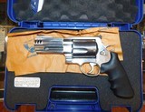 S&W 500 - 1 of 4