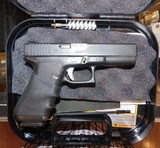 GLOCK 17 - 1 of 3