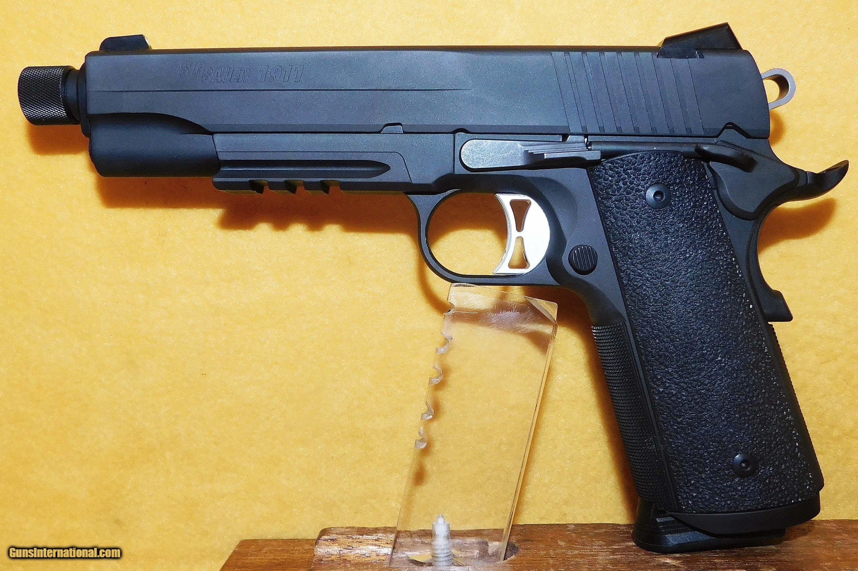 SIG SAUER 1911