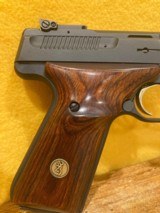 Browning Buckmark 22lr 4