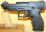 TAURUS TX22 (TARGET) - 2 of 6