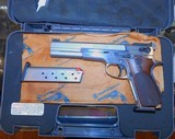 S&W 952-2 - 1 of 8