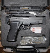 SIG SAUER P226 (DAK) - 1 of 7