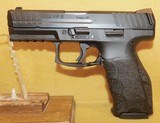 H&K VP9 - 2 of 5