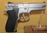 S&W 5906 - 1 of 5