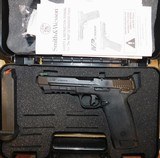 S&W ()NOT FOR SALE IN MASS.) M&P 22 (MAG) - 1 of 6