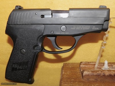 SIG SAUER P239
