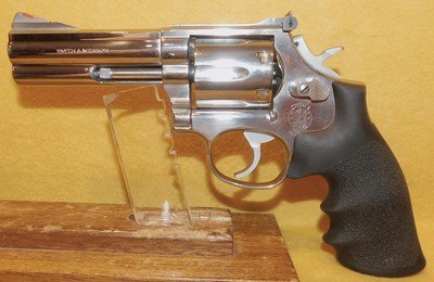 S&W 686 (NO DASH )BRIGHT POLISH