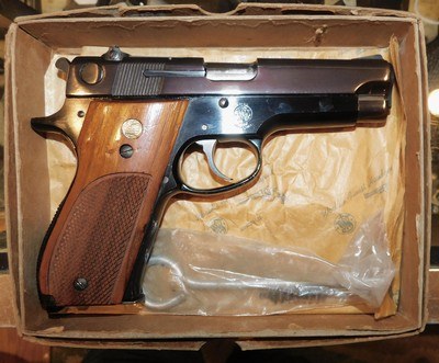 S&W 39 2