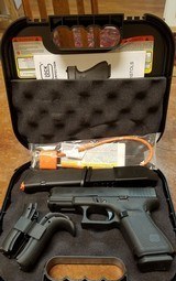 FBI MODEL GLOCK 19M AMERIGLOW SIGHTS 15RDS - 1 of 3