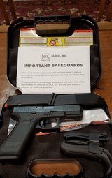 GLOCK 45 NIB 3 17RD MAGS - 1 of 3