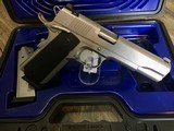 Dan Wesson Valor 45ACP - 2 of 5