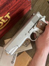 Colt Combat Commander - 5 of 15