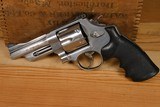 Smith & Wesson 657-4 41 Magnum Mountain Gun S&W Stainless Revolver - 1 of 14